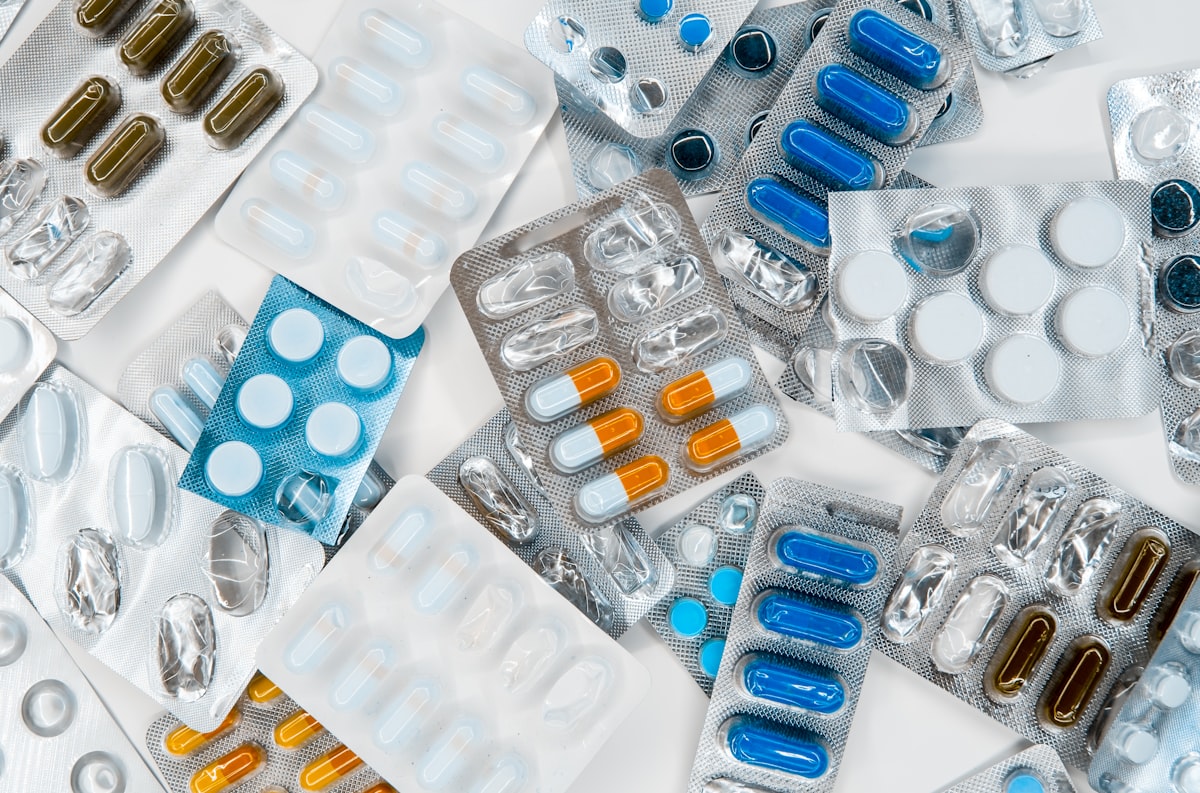 Allopathic and Generic Medicines Racks